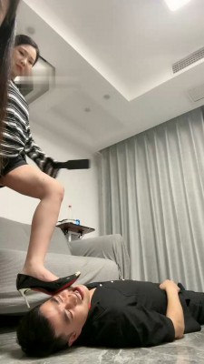 图片[7]_【猫神大人】双S-素人闺蜜无情踩踏/脚耳光【双视角版】_HD绳艺资源