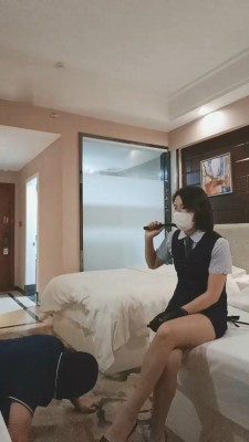 图片[3]_【芊兮殿下】银行女职员虐客户【中下合集】_HD绳艺资源