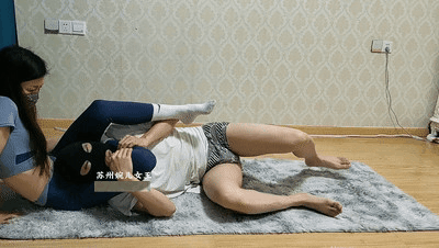 图片[14]_【苏州婉儿】瑜伽服女主残忍使用腿绞窒息挑战幕_HD绳艺资源