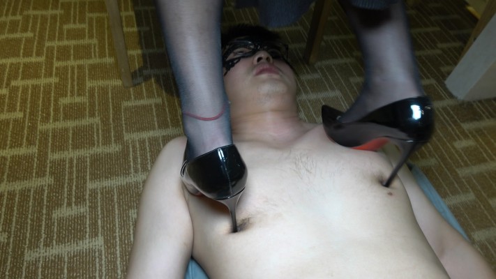 【W.K.T】—女王的踩踏板之高强度肉体训练 YC-221030-4