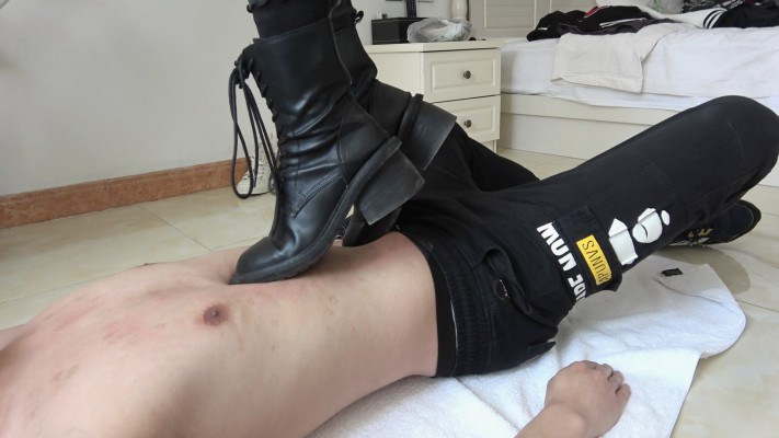 图片[4]_【艾琳S175】牛仔裤马丁靴踩踏瘦狗_HD绳艺资源