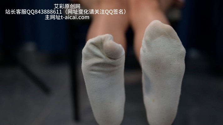 女神穿了一周的超重口臭棉袜羞辱除臭,脚耳光,发黄棉袜加臭汗脚深喉_HD绳艺资源