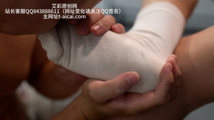 图片[4]_女神穿了一周的超重口臭棉袜羞辱除臭，脚耳光，发黄棉袜加臭汗脚深喉_HD绳艺资源