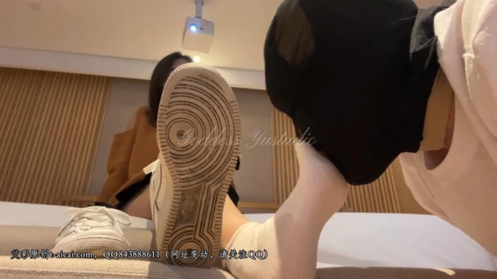 图片[7]_【羽工作室】晨希S：空军一号原味小白袜汗脚艺术训练_HD绳艺资源