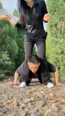 图片[7]_【悦主大大】户外贝壳头踩踏喂食_HD绳艺资源