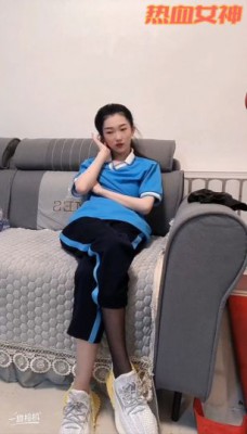 图片[11]_【热血女神】18岁绝美学生s校服女班长课后美脚羞辱你_HD绳艺资源