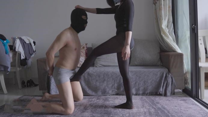 图片[11]_【贝琳】瑜伽老师帮学员按摩松骨_HD绳艺资源