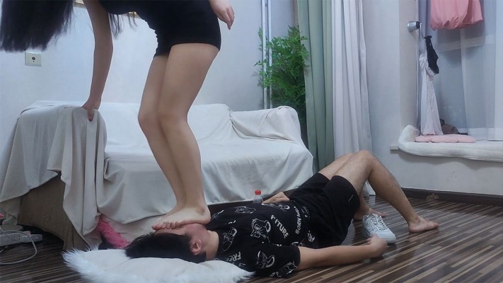 图片[13]_【红颜榜】桃幼幼脚耳光扇出残影独创技能脚趾铡舌头_HD绳艺资源