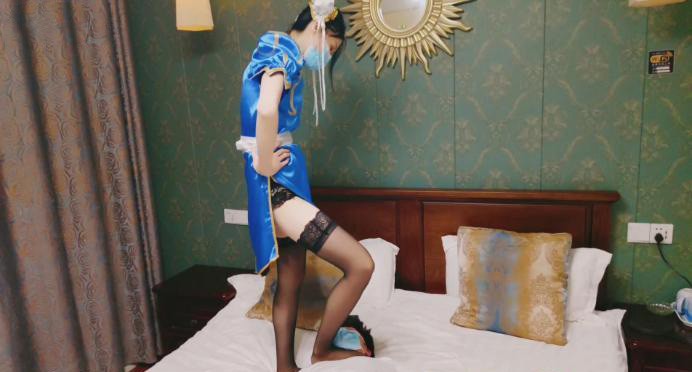 【婉儿原创】暗杀任务之春丽黑丝腿绞窒息 黑丝脚踩脖子腿绞杀剧情大作