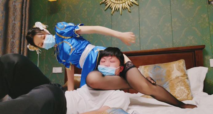 【婉儿原创】暗杀任务之春丽黑丝腿绞窒息 黑丝脚踩脖子腿绞杀剧情大作