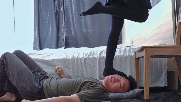 图片[16]_【红颜榜】航儿jk重度跳踩虐脸出血近距离喂食脚趾甲_HD绳艺资源