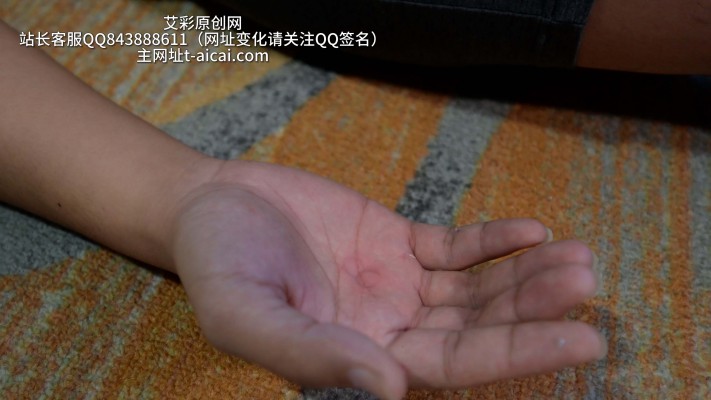 图片[3]_金属高跟惨无人道踩虐小白，臭袜塞嘴痛苦哀嚎_HD绳艺资源