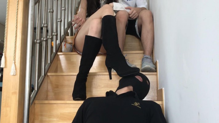 图片[7]_双机位小鱼女神情侣主边KISS边踩头羞辱追求者舔靴子_HD绳艺资源