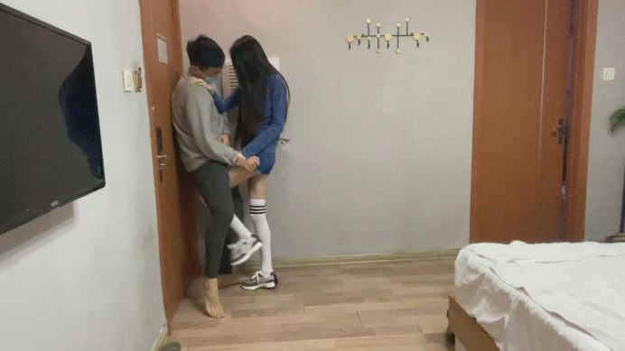 图片[14]_诗曼 活力美女房主超狠踢裆小男生_HD绳艺资源