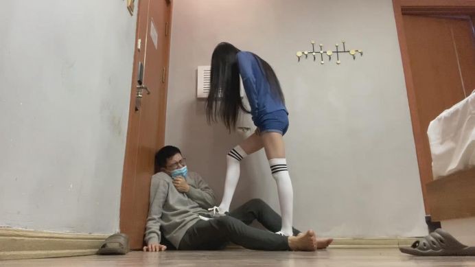 图片[16]_诗曼 活力美女房主超狠踢裆小男生_HD绳艺资源