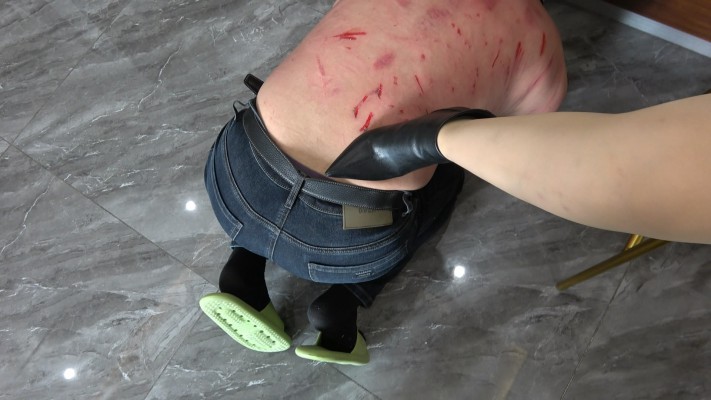 图片[16]_【彼岸花】高跟鞋残忍暴踹放鸽子的贱狗_HD绳艺资源