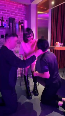 图片[2]_【虫虫】长靴S-双奴下跪伺候/互虐_HD绳艺资源