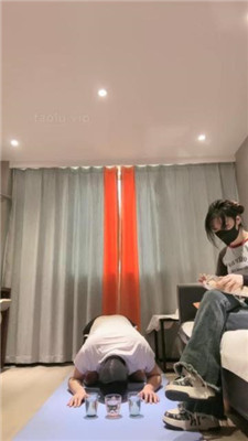 图片[18]_【不期而遇】圣水超多/高跟喂食/踩踏踩手/迷恋臀部_HD绳艺资源