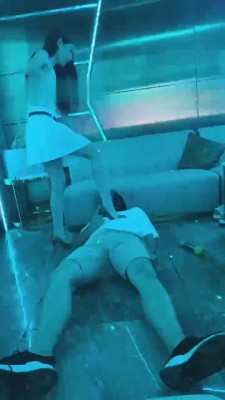 图片[3]_【陈甜女蒂】KTV重度提档/高跟踩踏专场_HD绳艺资源