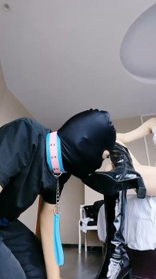 图片[7]_【多多】长靴踩狗头/骑马/白袜捂脸/喝晨尿/插嘴_HD绳艺资源