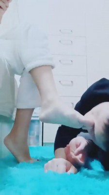 【悦主大大】女奴马桶羞辱厕奴_HD绳艺资源
