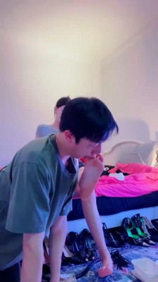 图片[4]_【艾琳】双S-白袜脚捂脸/腿绞窒息/脚踩喂食_HD绳艺资源