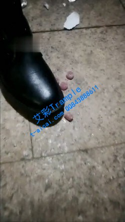 维因 户外圣水 路人围观_HD绳艺资源