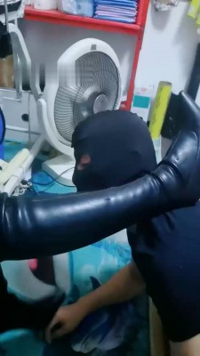 图片[12]_【重庆男神】黑丝高跟恋足舔/骑马踩踏_HD绳艺资源