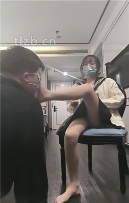 图片[16]_【可爱鬼】JK学生主-皮鞋白袜-踩踏闻舔/头顶鞋/喝厕所水_HD绳艺资源