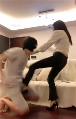 图片[10]_【宝爷】裸足深喉/高跟虐乳/舔脏鞋_HD绳艺资源