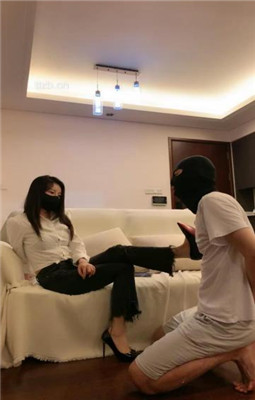 图片[11]_【宝爷】裸足深喉/高跟虐乳/舔脏鞋_HD绳艺资源