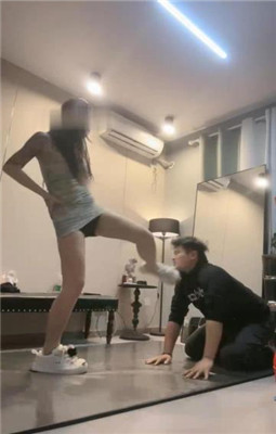 【伊楠】高难度挑战调-惩戒打手心/高跟踩踏/裸足插嘴踩脸_HD绳艺资源