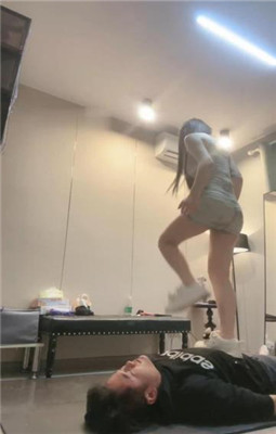 图片[11]_【伊楠】高难度挑战调-惩戒打手心/高跟踩踏/裸足插嘴踩脸_HD绳艺资源