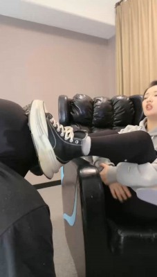 图片[4]_【潘妮绳艺导师】网瘾少年得用臭脚治疗_HD绳艺资源