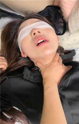 美女的胯下之辱 YC-221206
