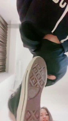 【橘子粥】极瘦毯子的极致虐腹体验 YC-221210-4