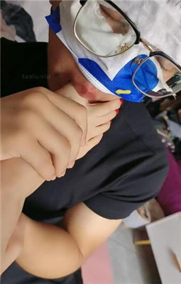 林娘深喉和超细根踩踏 YC-221211-6