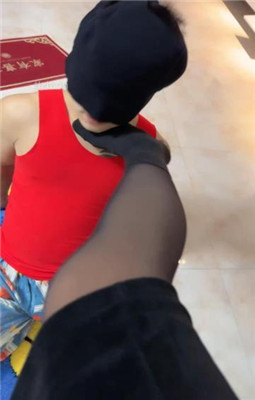 图片[11]_【森森】素人S首调-运动鞋全体重踩踏_HD绳艺资源