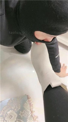 图片[4]_【萱萱子】舔脏鞋/闻白袜肉丝脚_HD绳艺资源