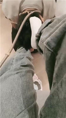 图片[4]_【陌初】狗链遛狗/运动鞋踩踏/白袜脚闻舔_HD绳艺资源