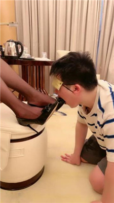 图片[18]_【丹祖宗】黑丝高跟踩狗磕头/转胯/原味jio狂舔_HD绳艺资源