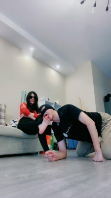 图片[10]_【礼礼大人】双S-坐垫踩踏/脚喂食/鞋底耳光【三视角版】_HD绳艺资源