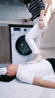 图片[7]_【郡主大大】运动鞋白袜/高跟踩脚垫_HD绳艺资源