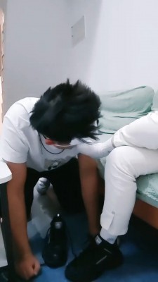 图片[8]_【郡主大大】运动鞋白袜/高跟踩脚垫_HD绳艺资源