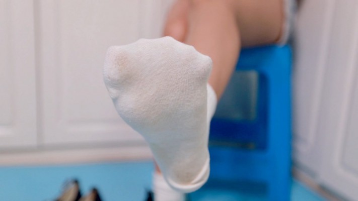 图片[11]_【芊芊】三双鞋踩馒头做狗脸 动态视角_HD绳艺资源