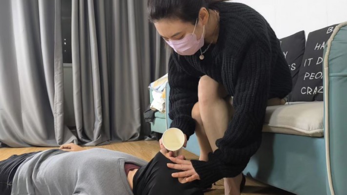 图片[3]_【女神学院·梓】首次给狗子开发圣水_HD绳艺资源