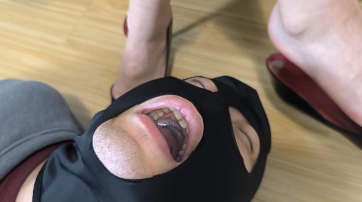 图片[4]_【女神学院·梓】首次给狗子开发圣水_HD绳艺资源