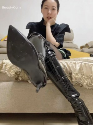 【彼岸花】靴子羞辱诱惑榨金,榨干全家_HD绳艺资源