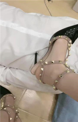 图片[13]_【甜一】铆钉高跟肉丝跪舔/虐乳_HD绳艺资源