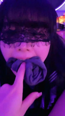 图片[10]_【美美子】KTV女慕伺候-闻靴/臭袜脚捂脸/裸足插嘴舔_HD绳艺资源